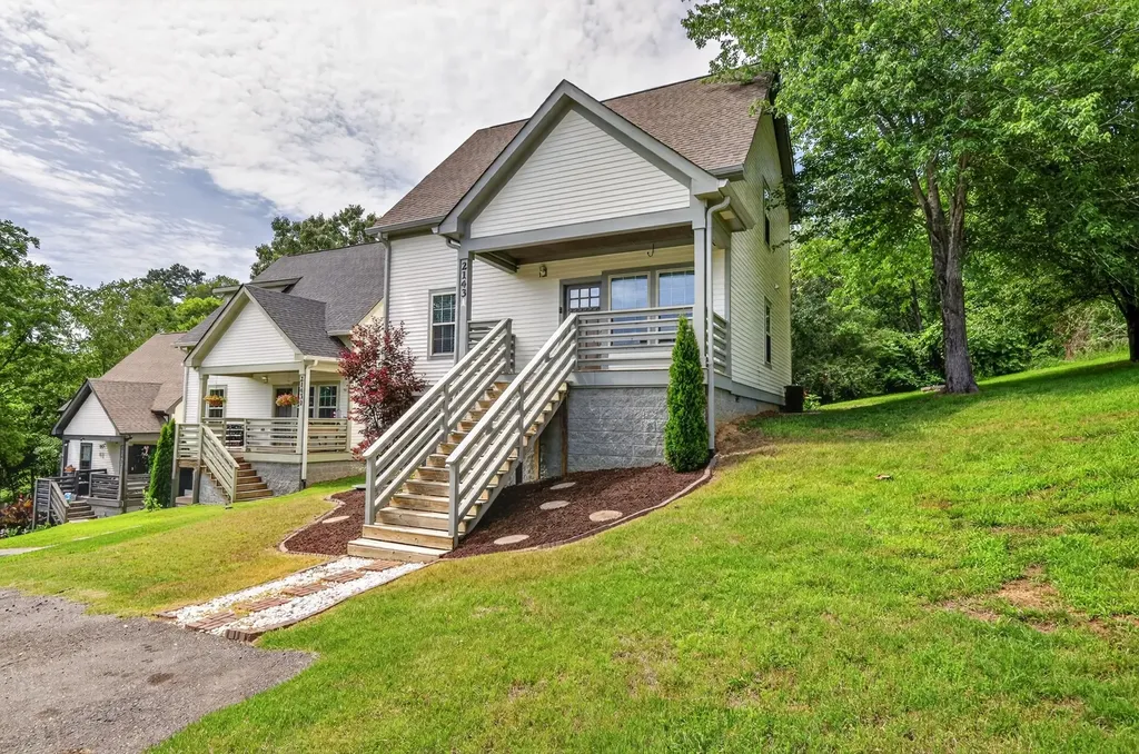 2143 Bell Street Ashland City TN 37015