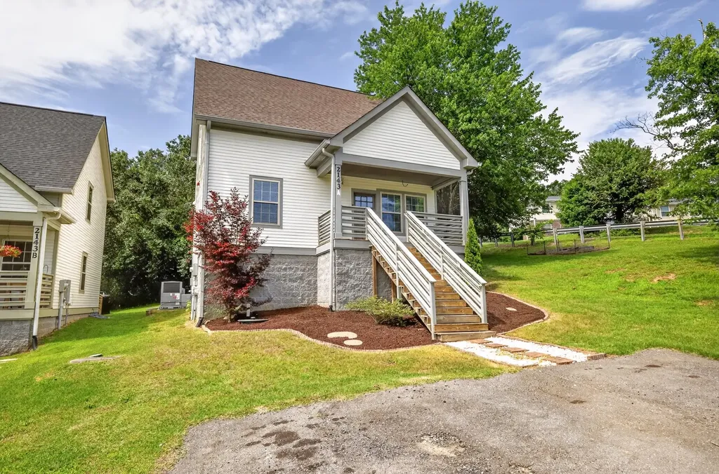 2143 Bell Street Ashland City TN 37015