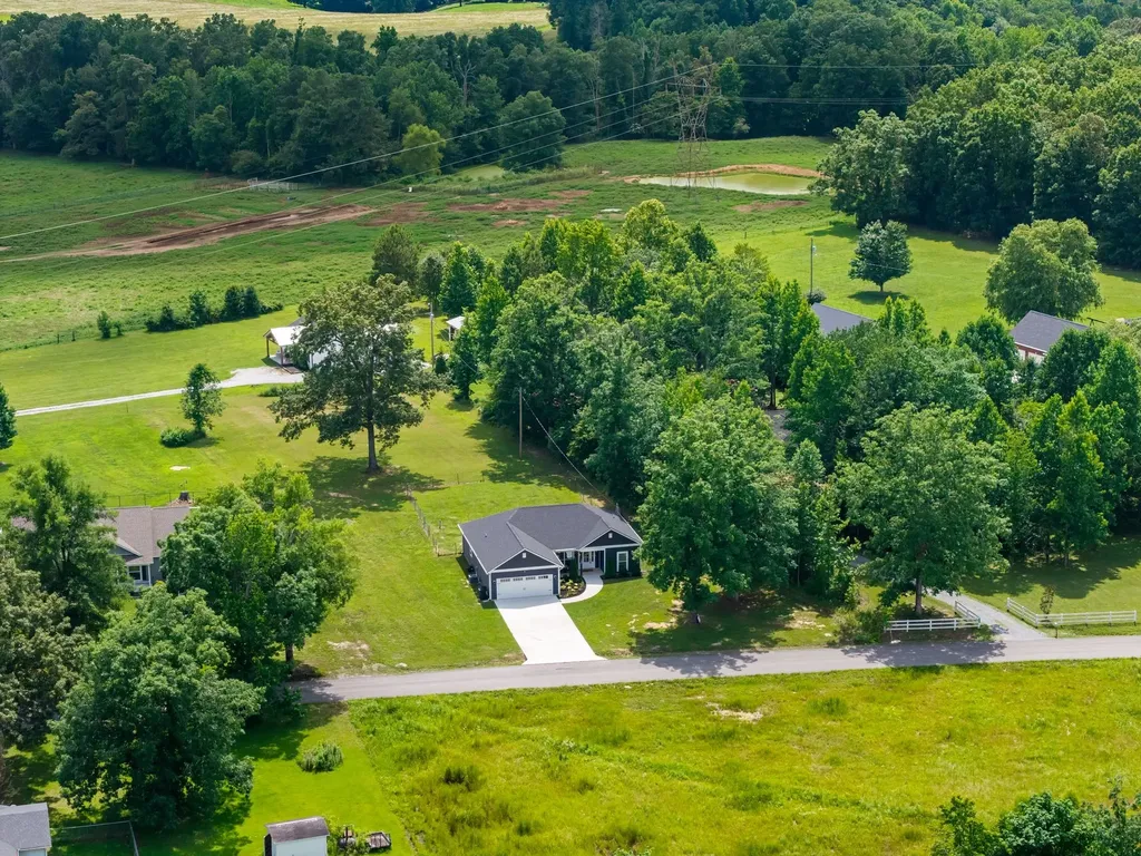 1502 Woosley Road Tullahoma TN 37388