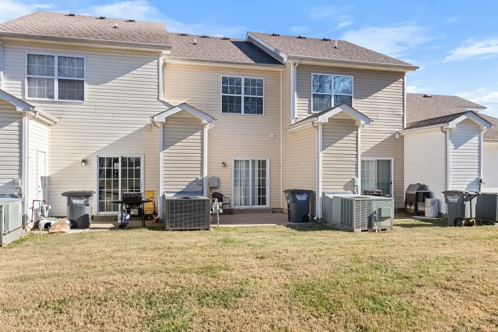 129 Alexander Boulevard Clarksville TN 37040