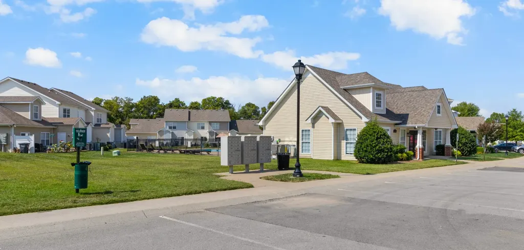129 Alexander Boulevard Clarksville TN 37040