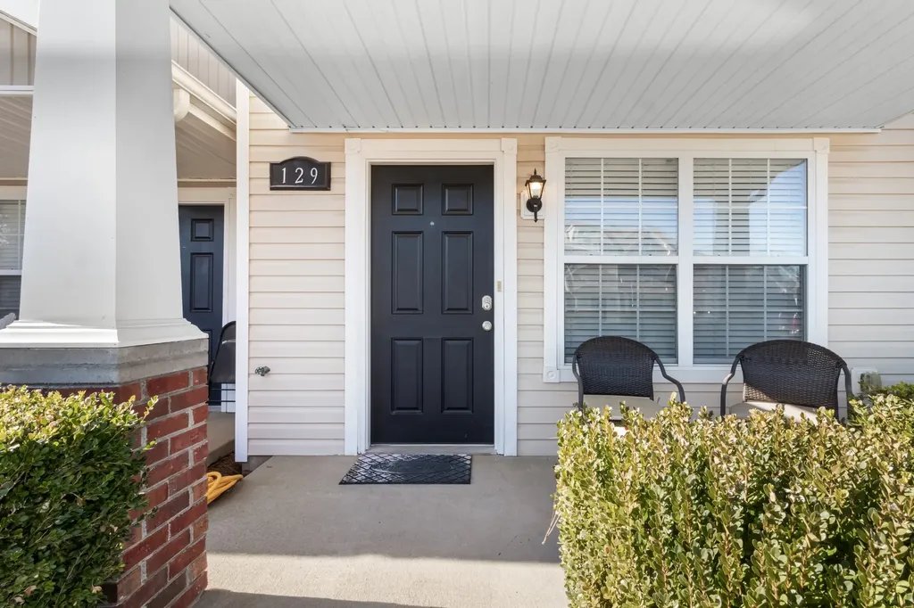 129 Alexander Boulevard Clarksville TN 37040