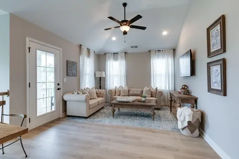 227 Champaign Pvt Drive Hendersonville TN 37075
