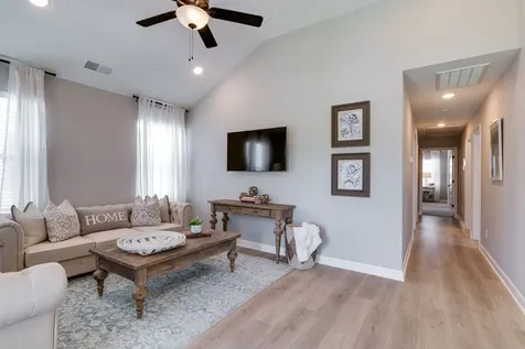 227 Champaign Pvt Drive Hendersonville TN 37075