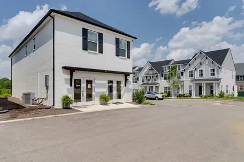 227 Champaign Pvt Drive Hendersonville TN 37075
