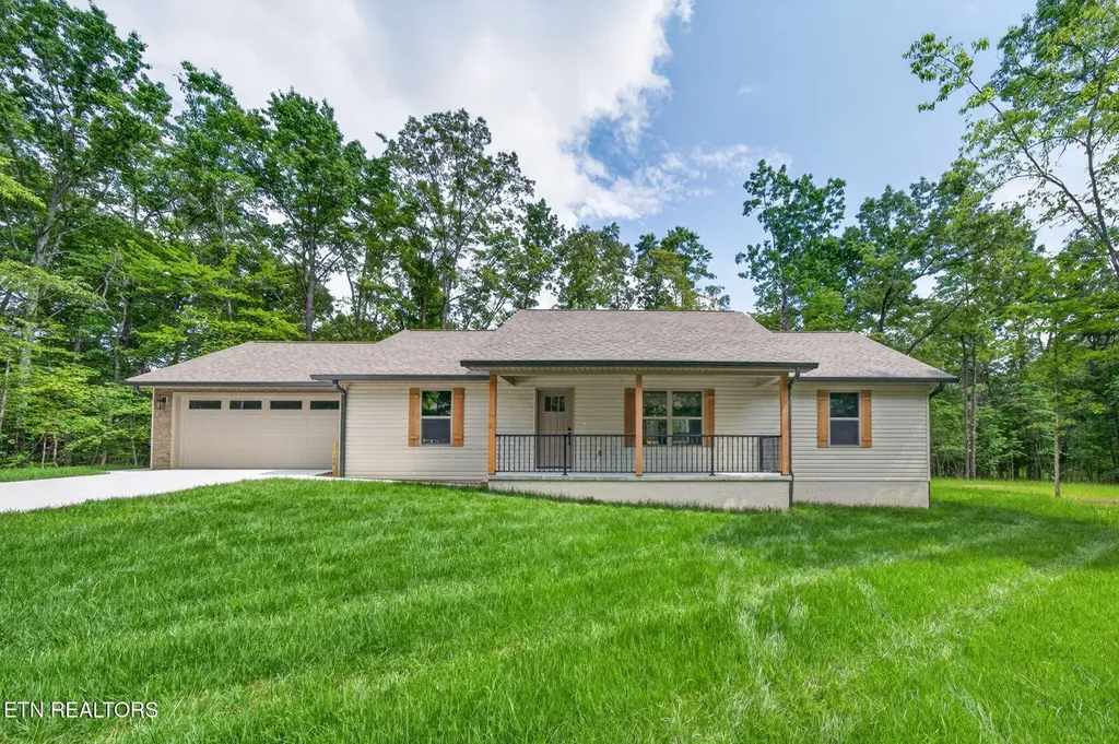 1146 Natchez Trace Crossville TN 38572
