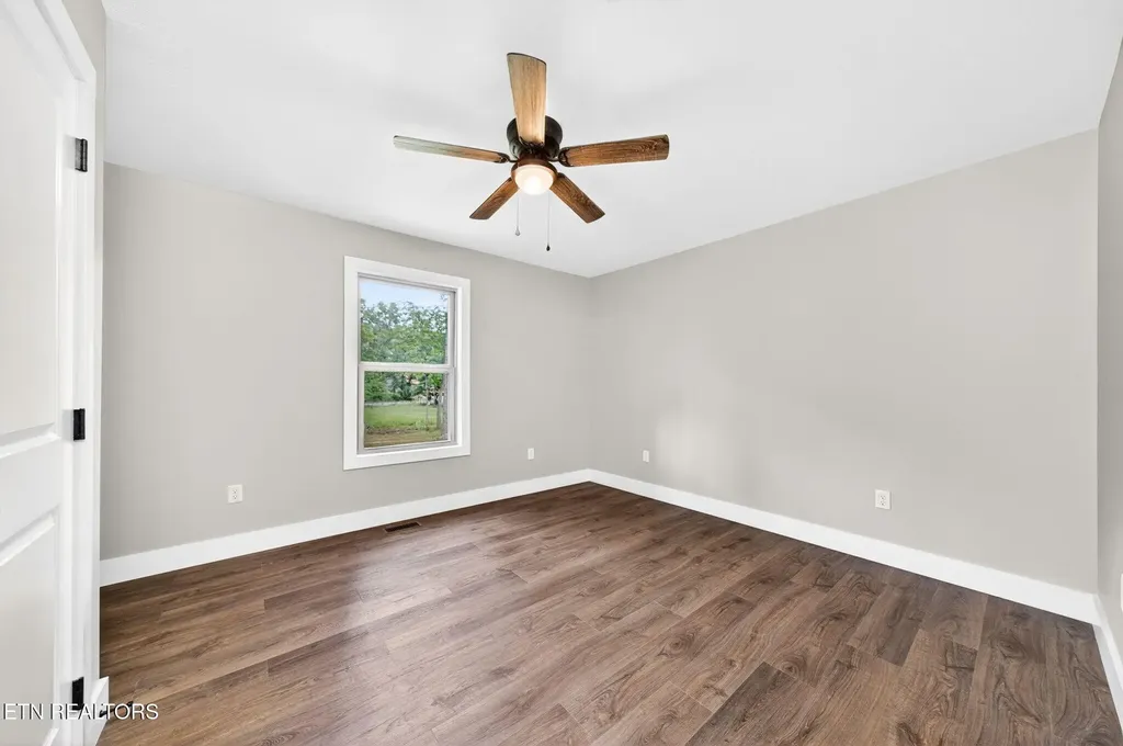 1146 Natchez Trace Crossville TN 38572