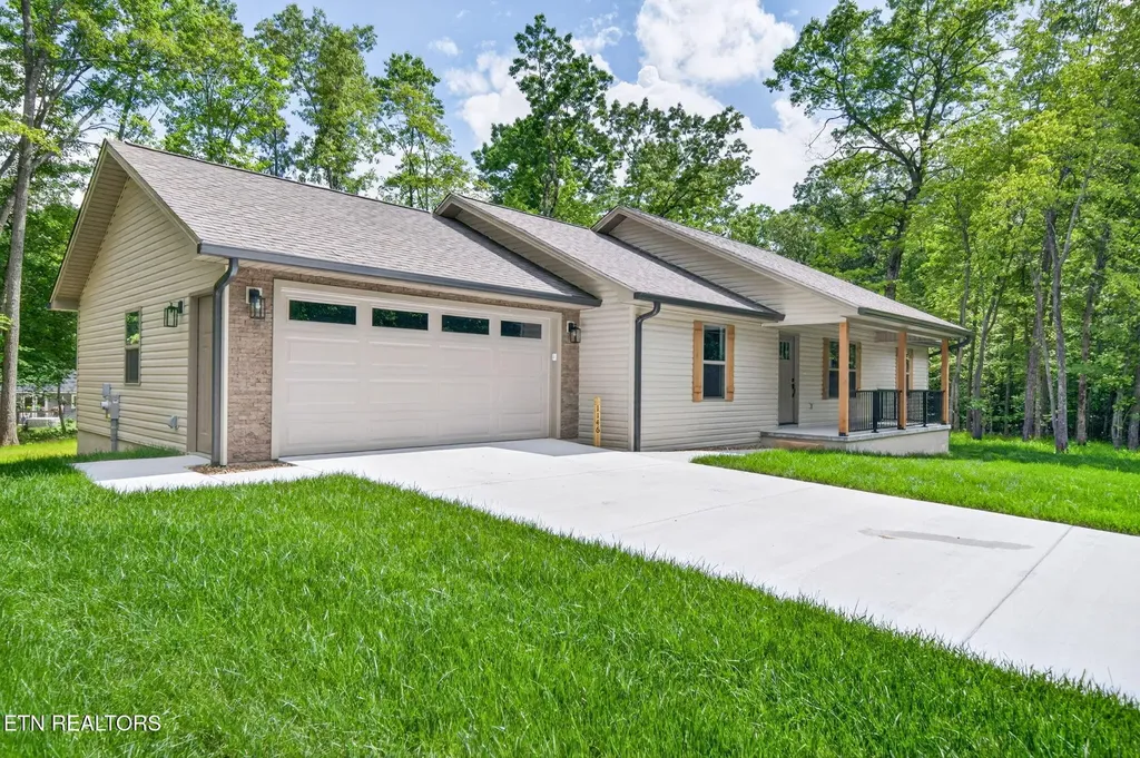 1146 Natchez Trace Crossville TN 38572