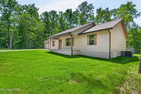 1146 Natchez Trace Crossville TN 38572