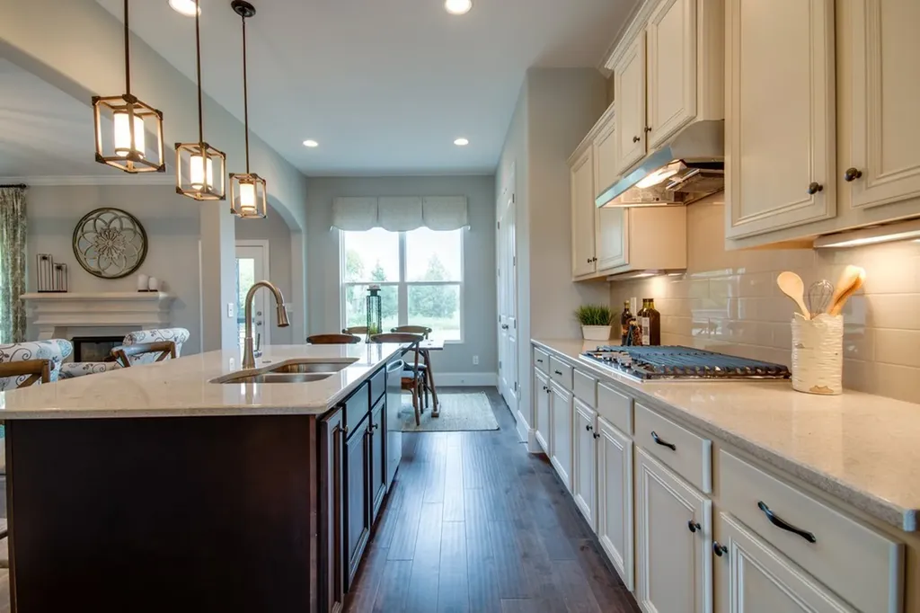 8 Elissa Place Hendersonville TN 37075