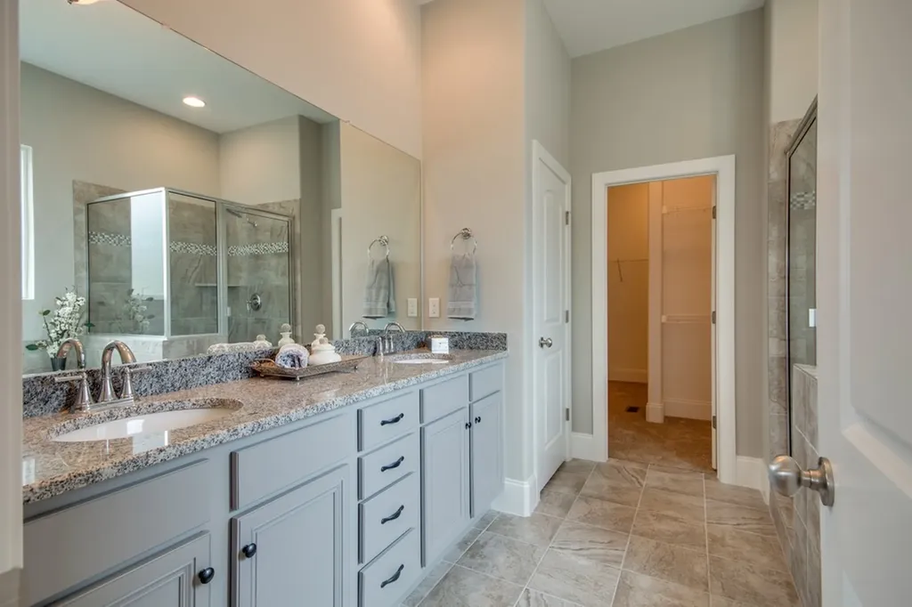 8 Elissa Place Hendersonville TN 37075