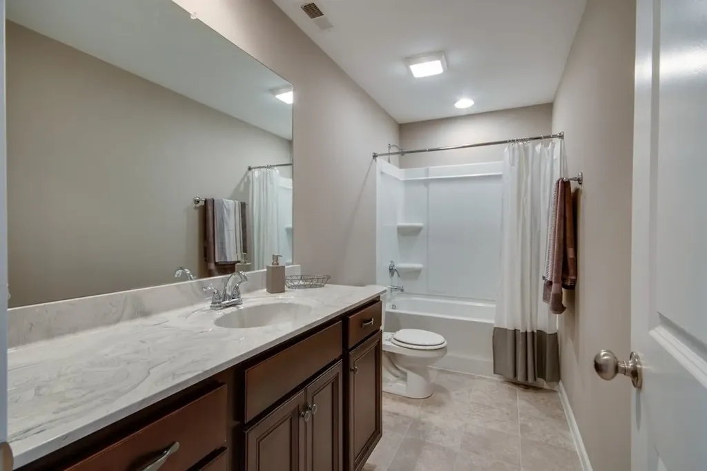 8 Elissa Place Hendersonville TN 37075