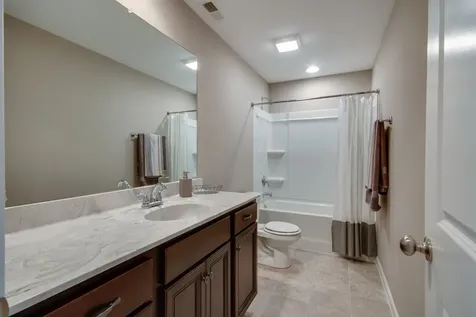 8 Elissa Place Hendersonville TN 37075