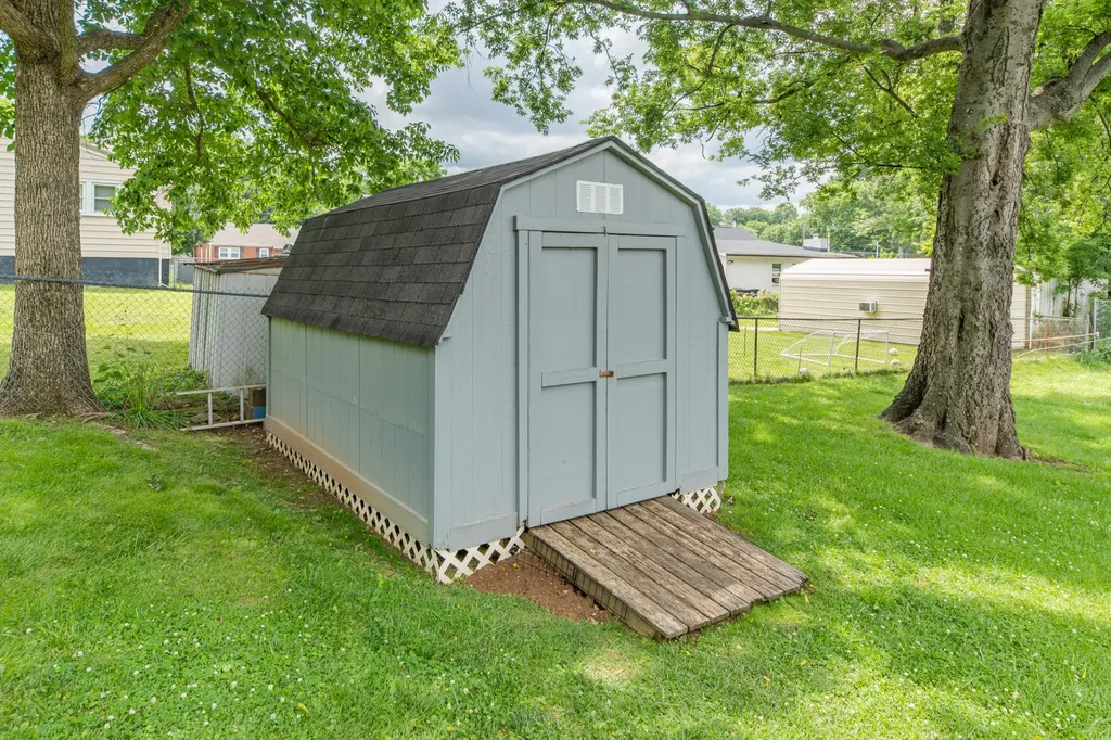 1713 Wheeler Drive Columbia TN 38401