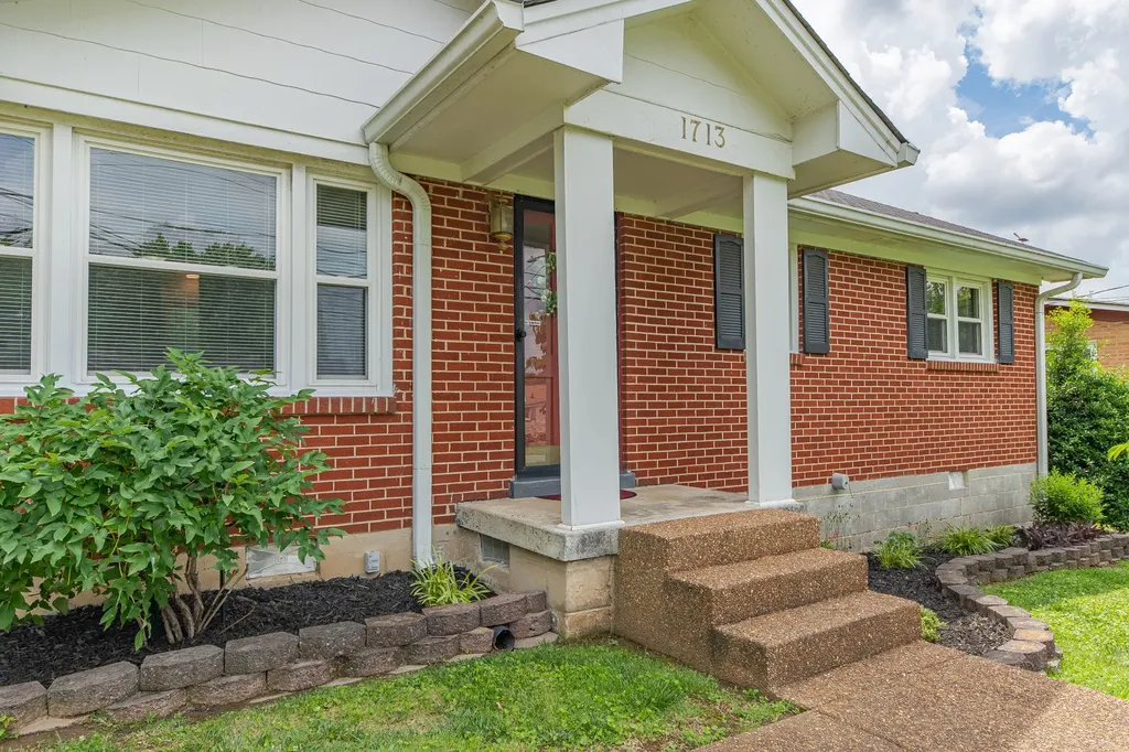 1713 Wheeler Drive Columbia TN 38401
