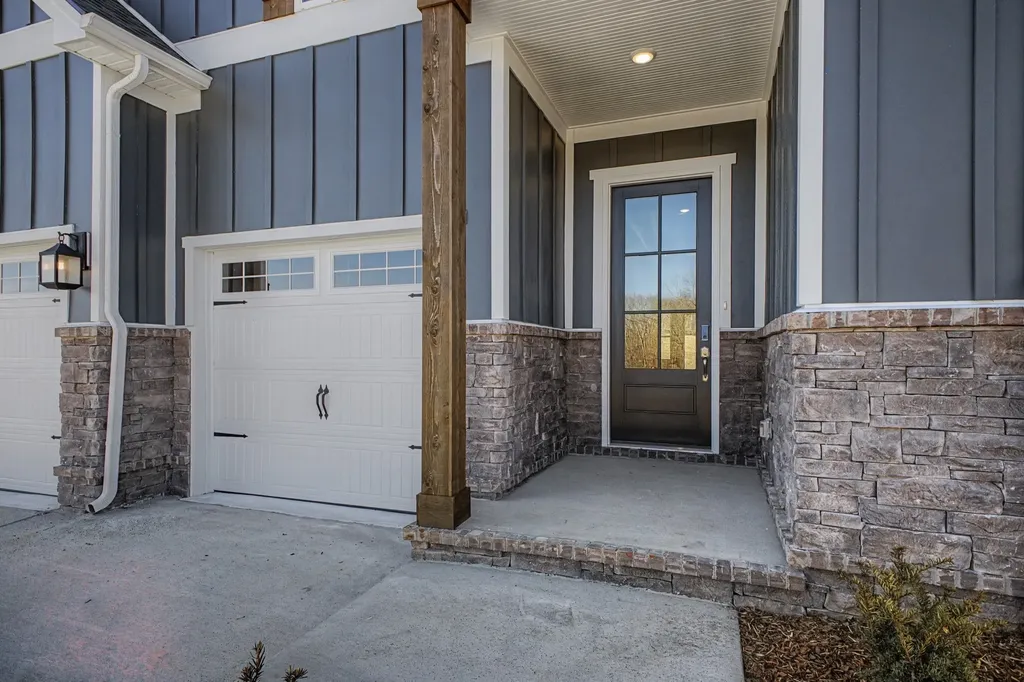 7284 Richvale Drive Fairview TN 37062