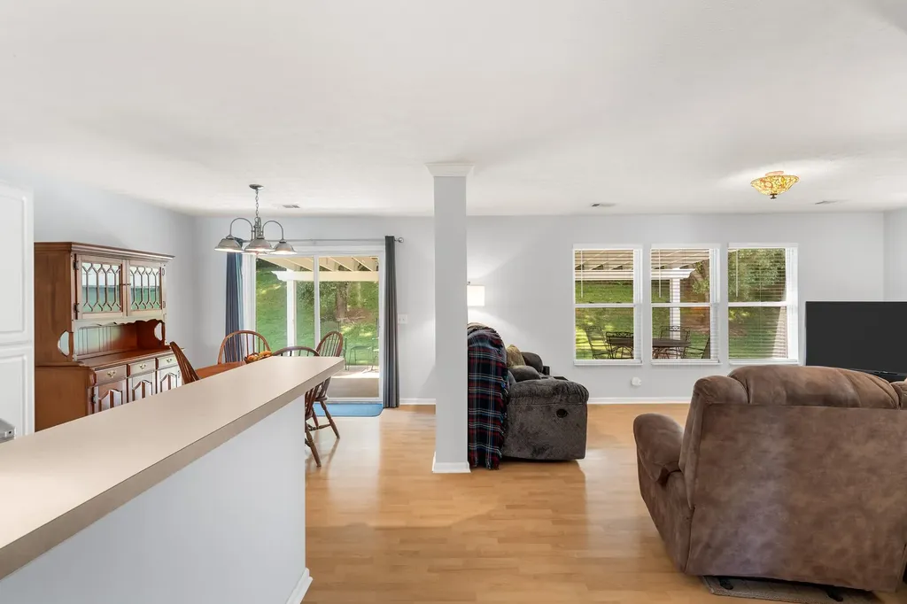 8241 Boone Trace Nashville TN 37221
