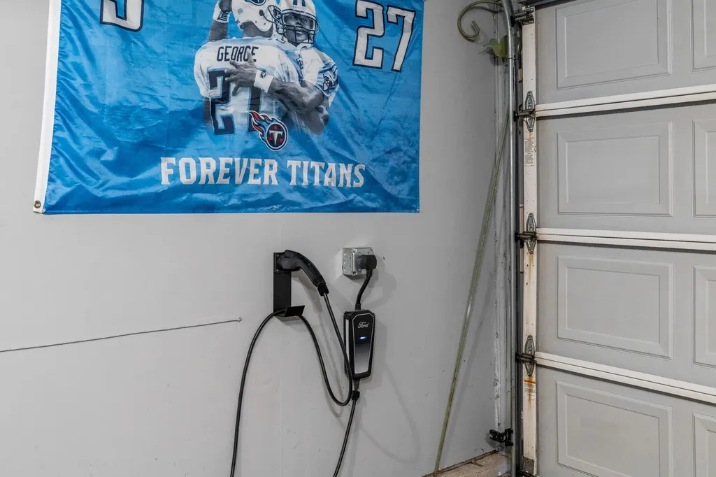 8241 Boone Trace Nashville TN 37221