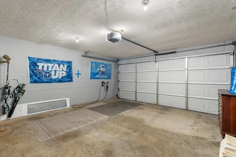8241 Boone Trace Nashville TN 37221