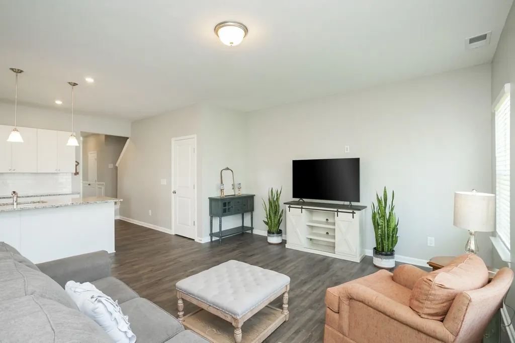 80 Lightwood Drive Antioch TN 37013