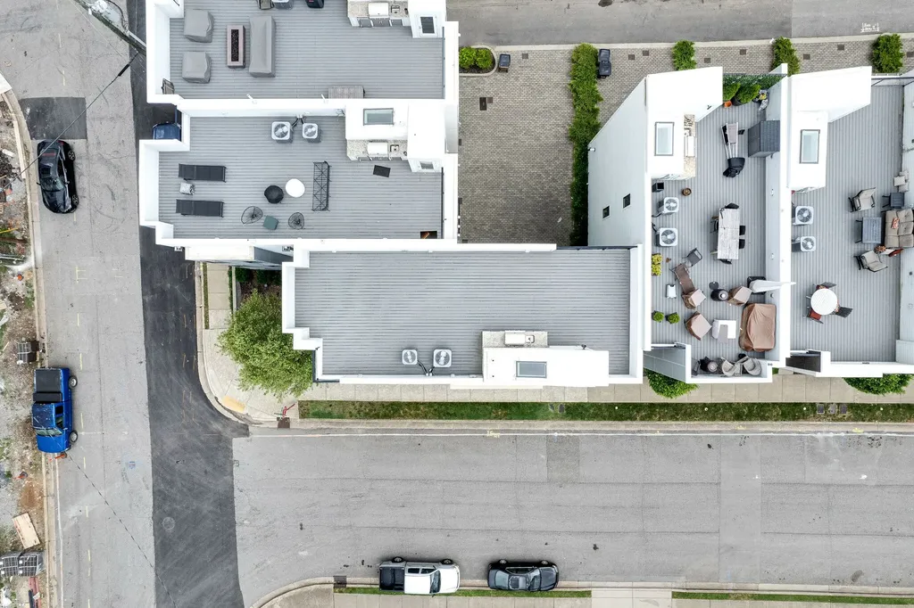 800 13th Ave, S Nashville TN 37203