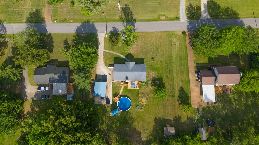 309 Skyline Drive White House TN 37188