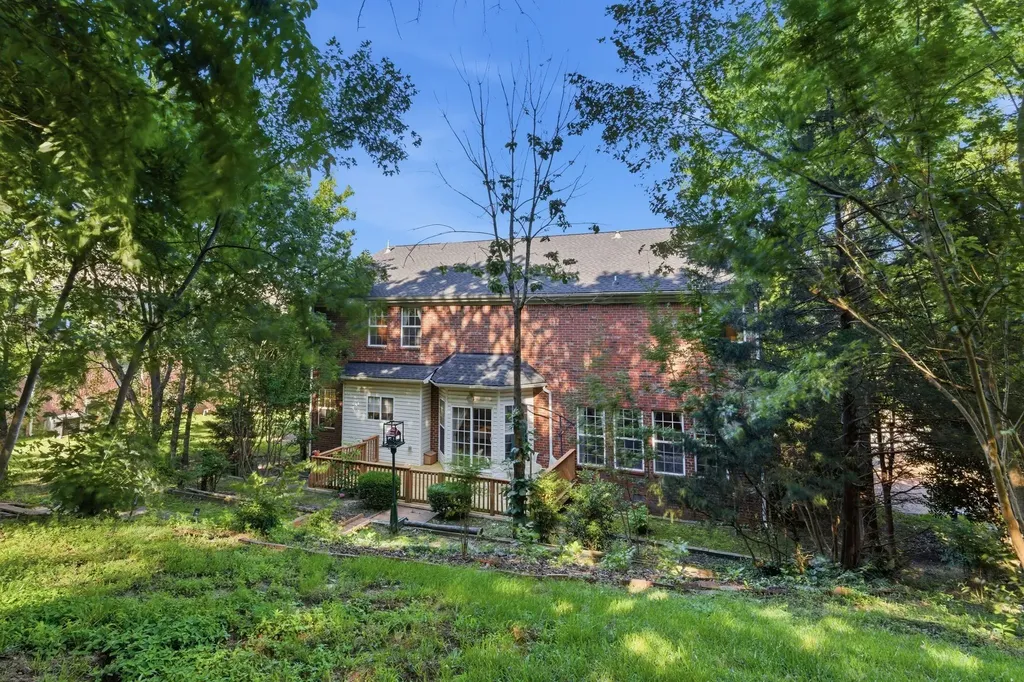 6561 Banbury Crossing Brentwood TN 37027