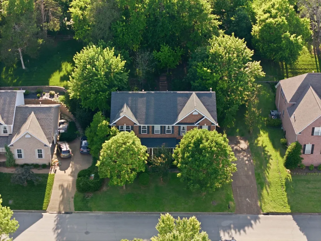 6561 Banbury Crossing Brentwood TN 37027