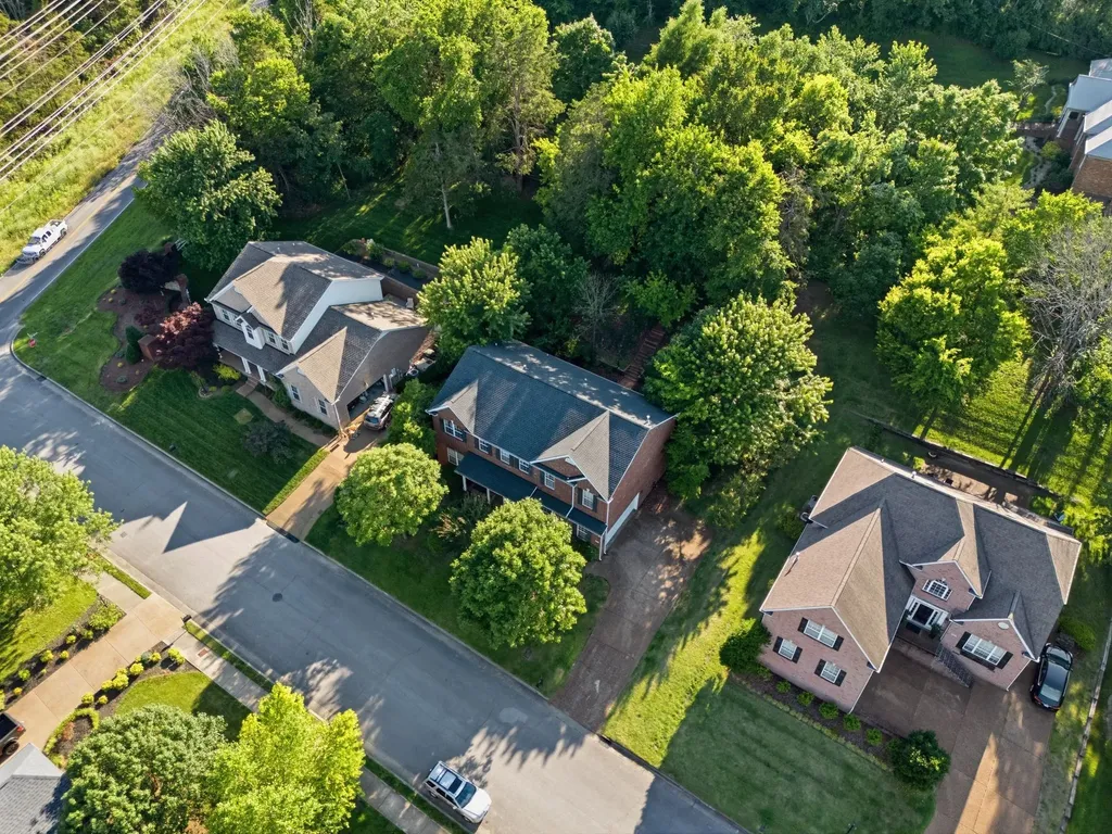 6561 Banbury Crossing Brentwood TN 37027