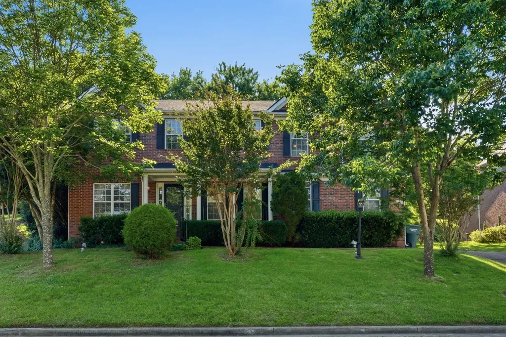 6561 Banbury Crossing Brentwood TN 37027