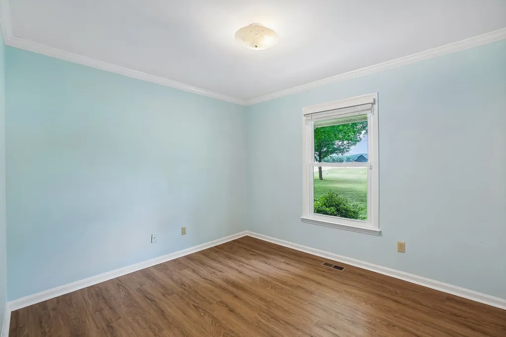 7135 Lascassas Pike Lascassas TN 37085