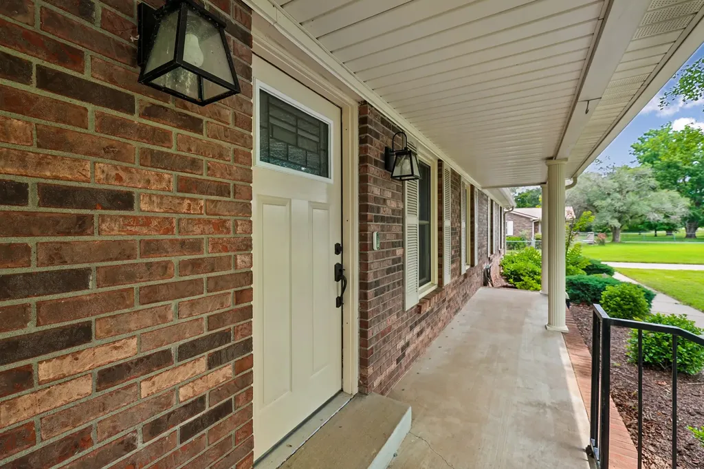 7135 Lascassas Pike Lascassas TN 37085