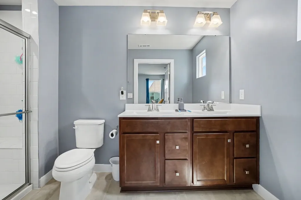 378 Carothers Way White House TN 37188