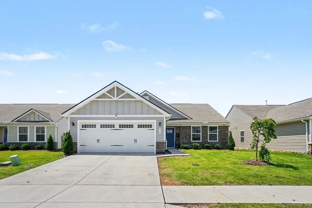 378 Carothers Way White House TN 37188