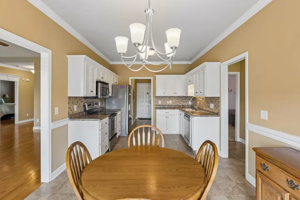 120 Oak Knoll Court Murfreesboro TN 37127