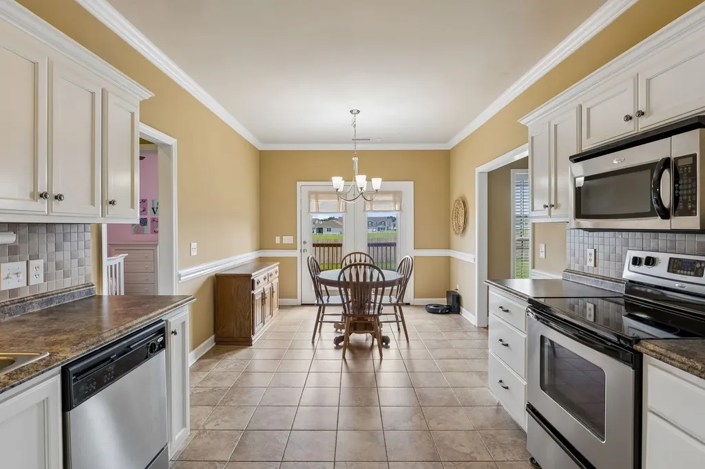 120 Oak Knoll Court Murfreesboro TN 37127
