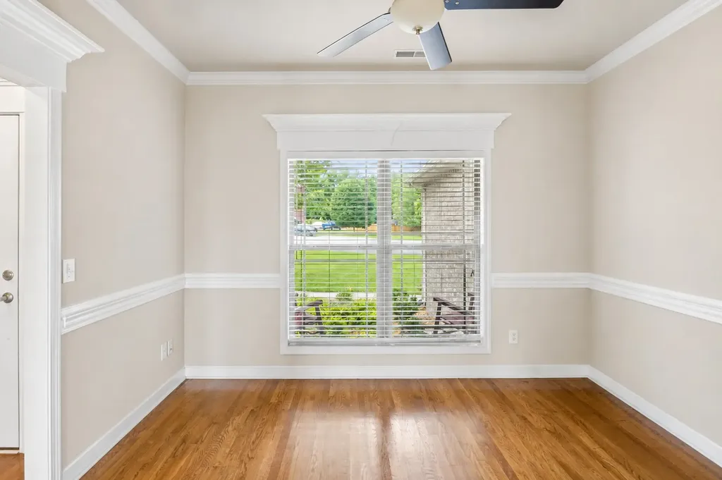 120 Oak Knoll Court Murfreesboro TN 37127