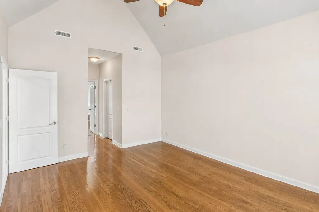 120 Oak Knoll Court Murfreesboro TN 37127