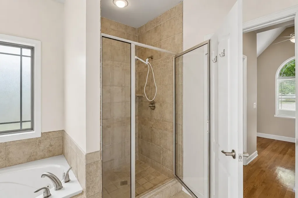 120 Oak Knoll Court Murfreesboro TN 37127