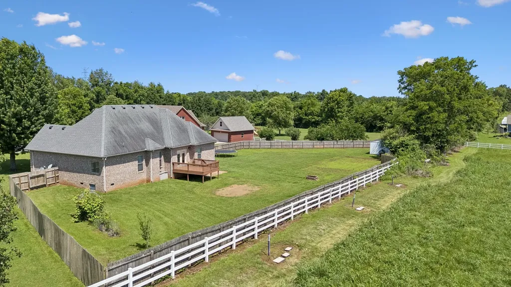 120 Oak Knoll Court Murfreesboro TN 37127