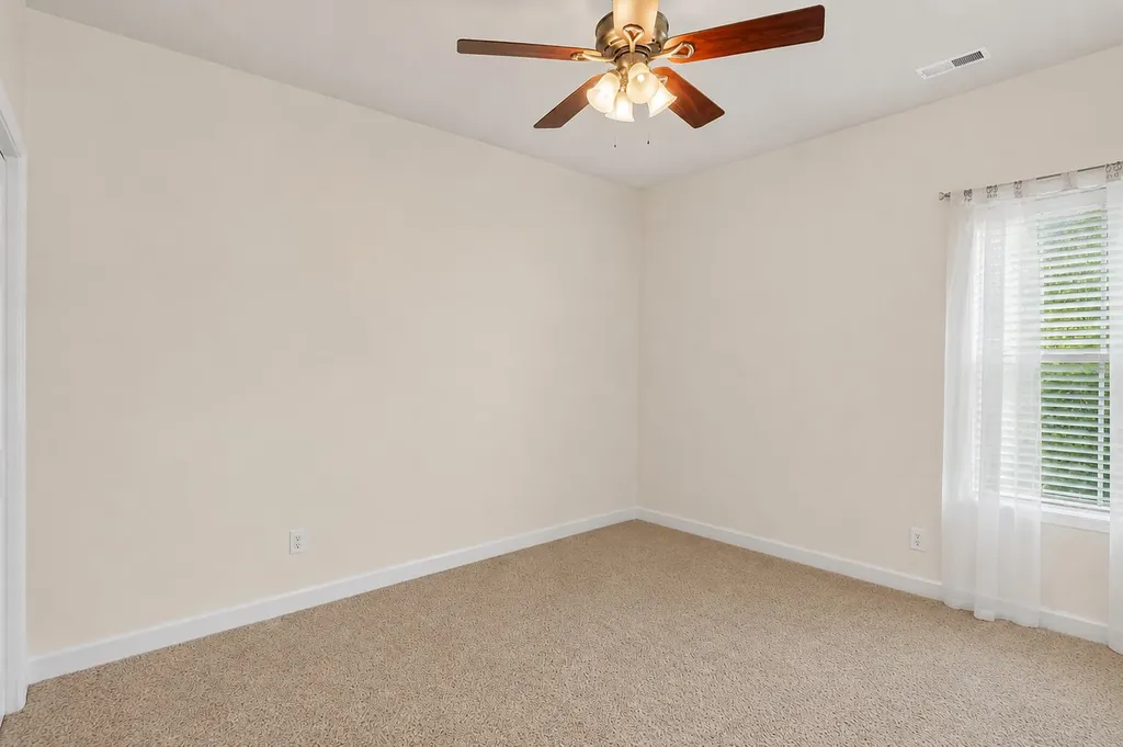 120 Oak Knoll Court Murfreesboro TN 37127