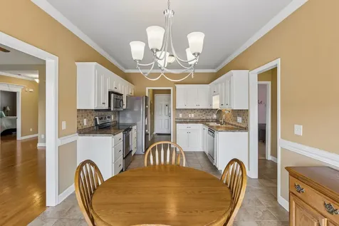 120 Oak Knoll Court Murfreesboro TN 37127