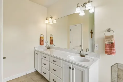 120 Oak Knoll Court Murfreesboro TN 37127