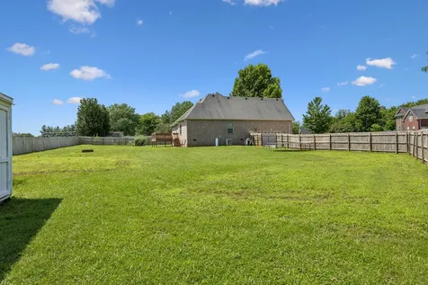 120 Oak Knoll Court Murfreesboro TN 37127