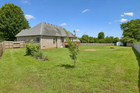 120 Oak Knoll Court Murfreesboro TN 37127