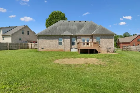120 Oak Knoll Court Murfreesboro TN 37127