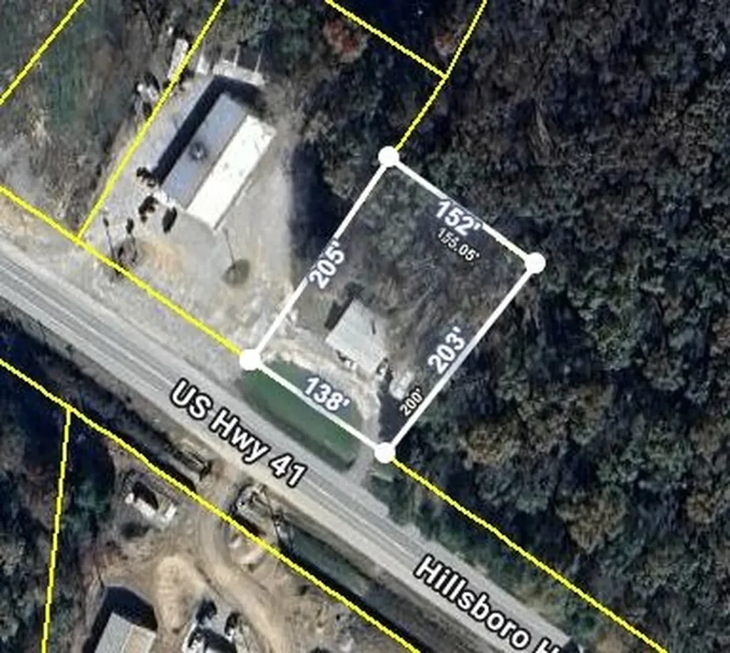 3295 Hillsboro Highway Manchester TN 37355