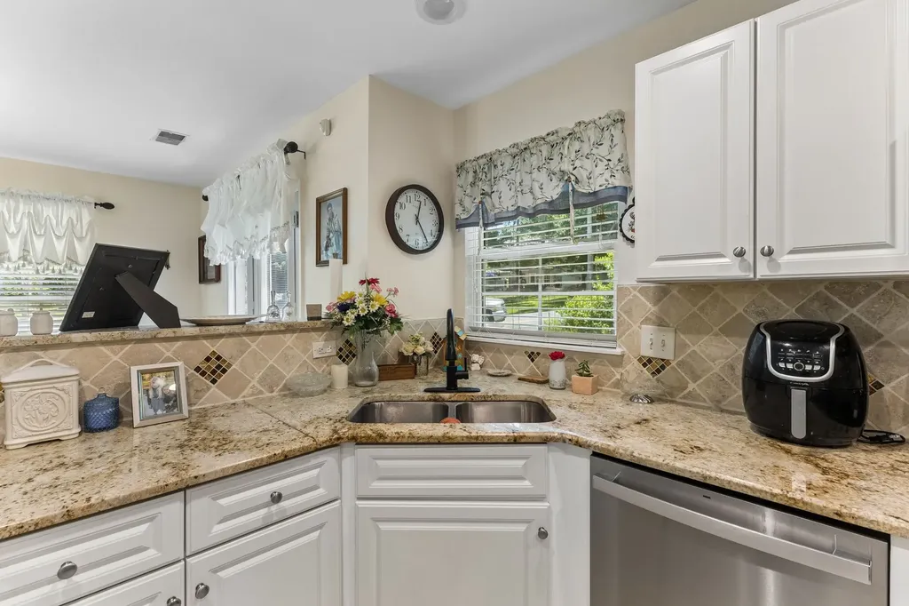 1001 Brookside Woods Boulevard Hermitage TN 37076