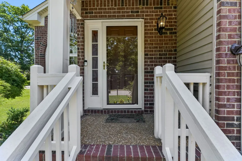 1001 Brookside Woods Boulevard Hermitage TN 37076