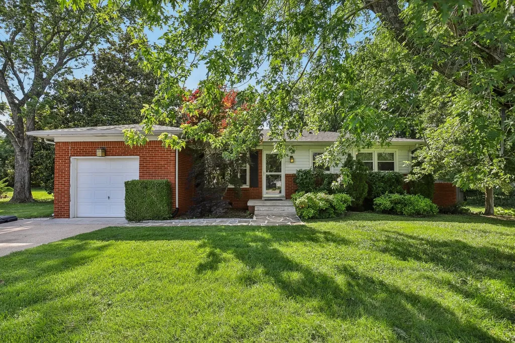 101 Cumberland Drive Smyrna TN 37167